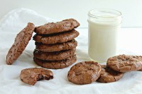 Flourless Chocolate Brownie Cookies | Big Girls Small Kitchen